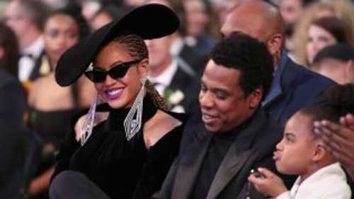 The House of Abundance: The Carters Eyeball the Colosseum in Rome for Next Video and Give Us a Glimpse of The Twins on a Yacht
